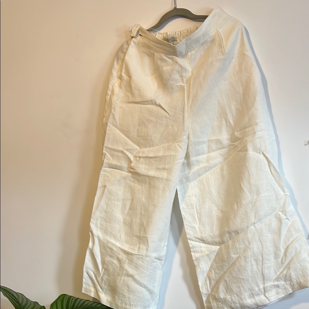 7115 by Szeki NET linen pants